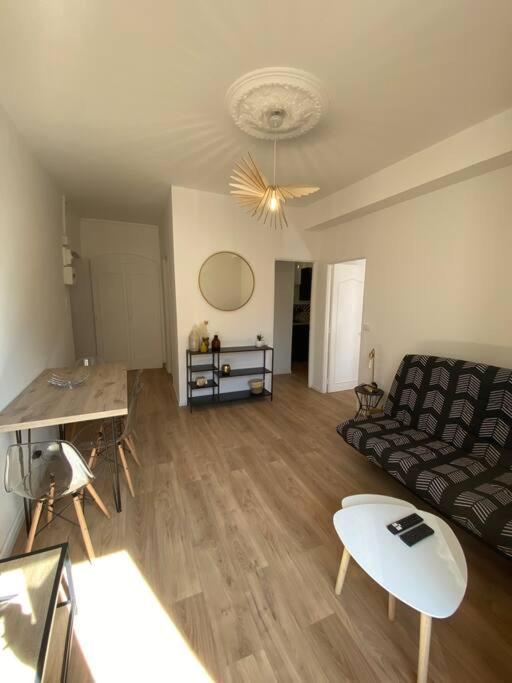 Corte Magnifique T2 45M2 Neuf 5 Personnes Place St Marcel Hyper Centre Wifi Lave Linge Tv ภายนอก รูปภาพ