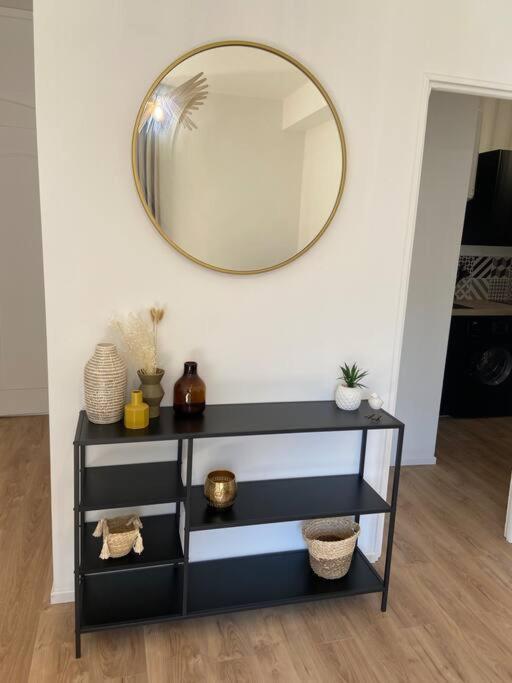 Corte Magnifique T2 45M2 Neuf 5 Personnes Place St Marcel Hyper Centre Wifi Lave Linge Tv ภายนอก รูปภาพ